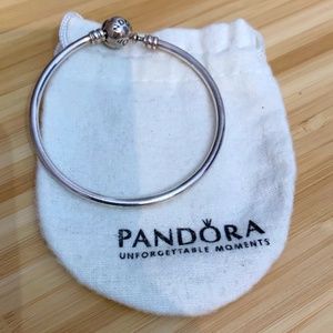 Pandora 6.7in Sterling Silver Moments Bangle